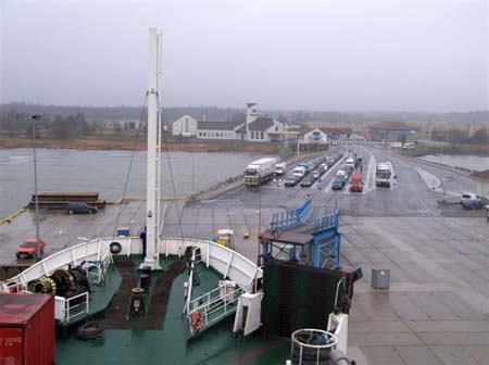 PB051237-