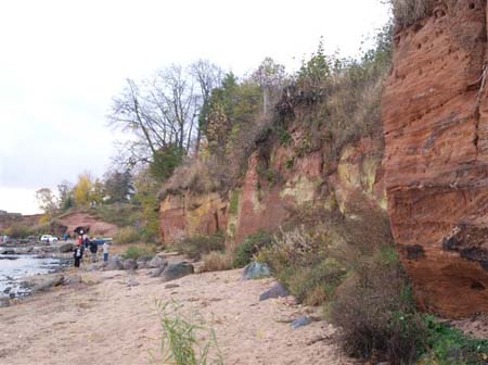 PA230516-