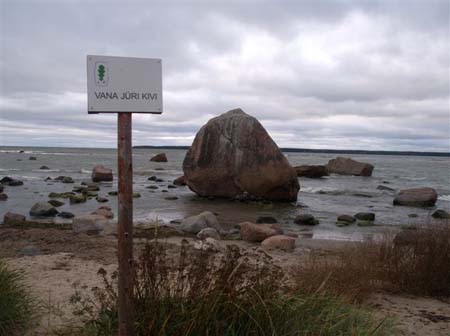 PA160105-