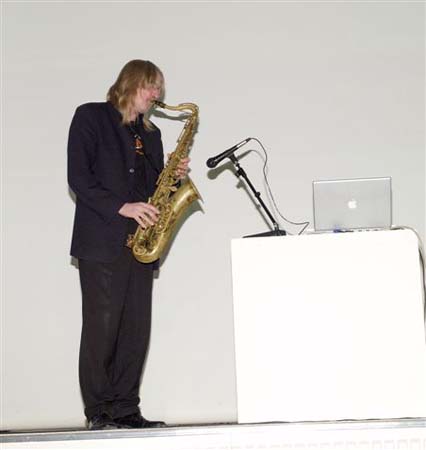 PC144365.-jpg
