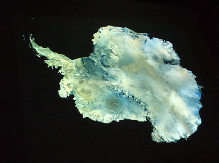 P4246283-