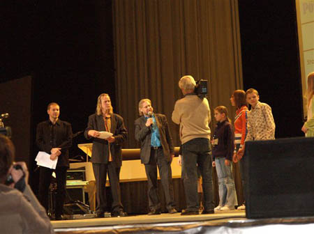 P4236201-