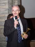P1084963-